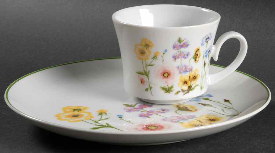 Vanessa Snack Plate & Cup Set by Jardin-1