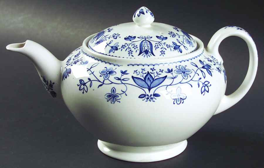 Ashford Blue Teapot & Lid by Johnson Brothers-1