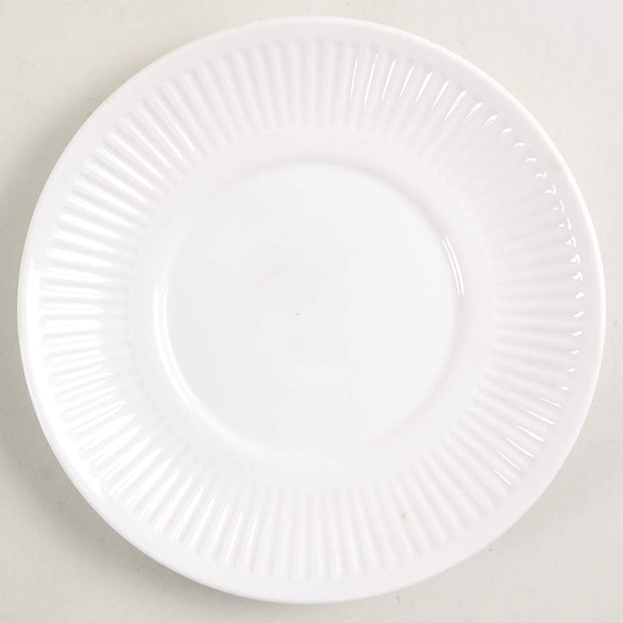Athena Underplate for Round Gravy Boat by Johnson Brothers-1