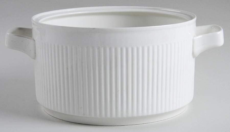 Athena Tureen No Lid by Johnson Brothers-1
