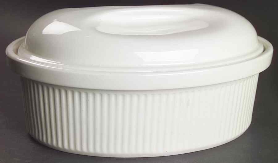 Athena 2.5 Quart Oval Covered Casserole by Johnson Brothers-1
