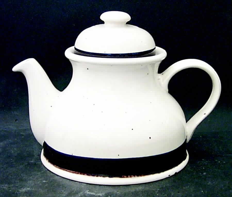 Bahia Teapot & Lid by Johnson Brothers-1