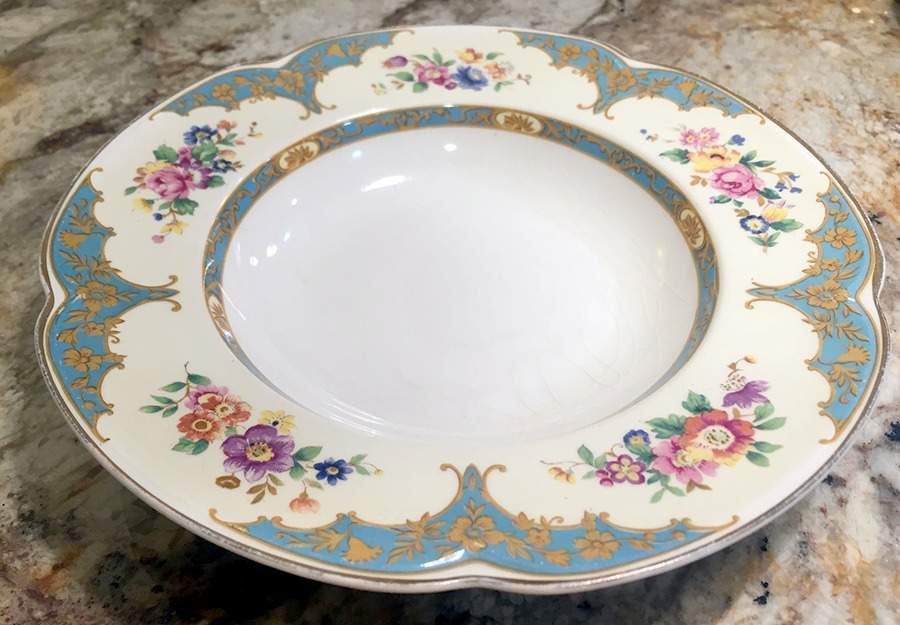 Belgravia Rim Soup Bowl by Johnson Brothers-1