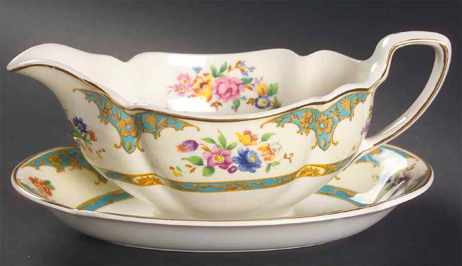Belgravia Gravy Boat & Underplate by Johnson Brothers-1
