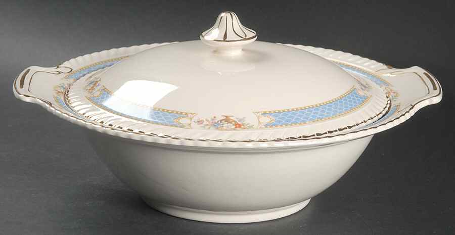 Belvedere Round Covered Vegetable by Johnson Brothers-1