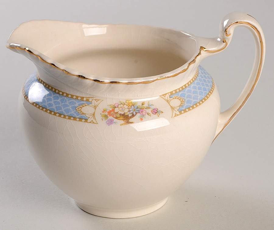 Belvedere Creamer by Johnson Brothers-1