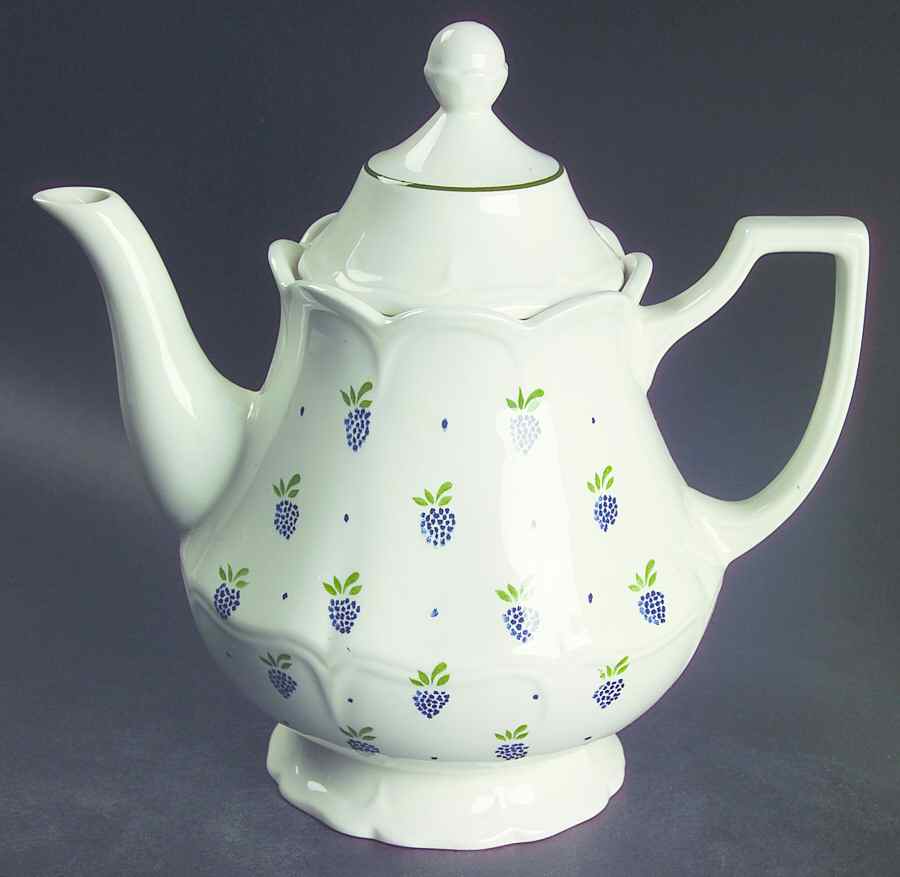 Berries Teapot & Lid by Johnson Brothers-1