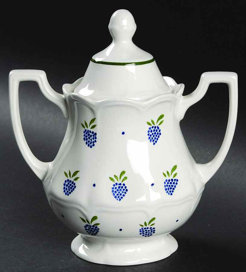 Berries Sugar Bowl & Lid by Johnson Brothers-1