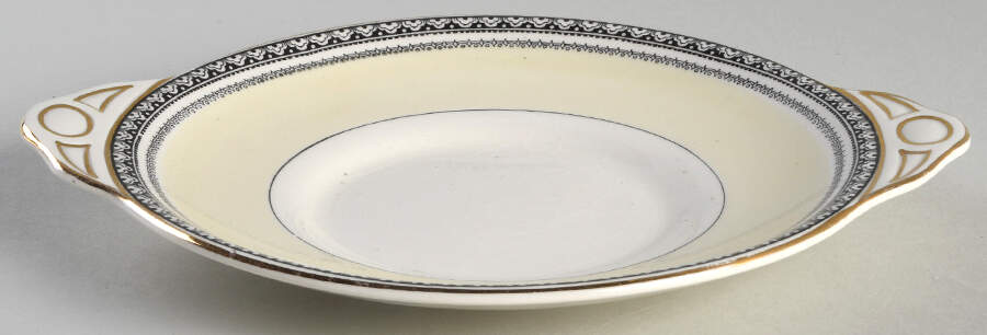 Blackwood Underplate for Gravy Boat by Johnson Brothers-1