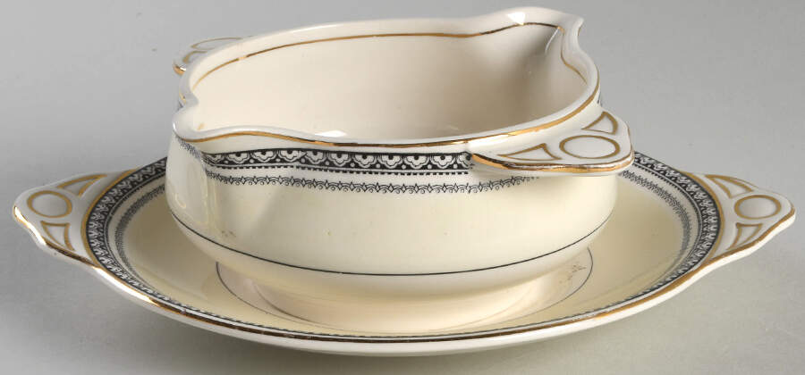 Blackwood Gravy Boat & Underplate by Johnson Brothers-1
