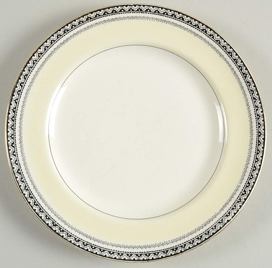 Blackwood Dessert/Pie Plate by Johnson Brothers-1
