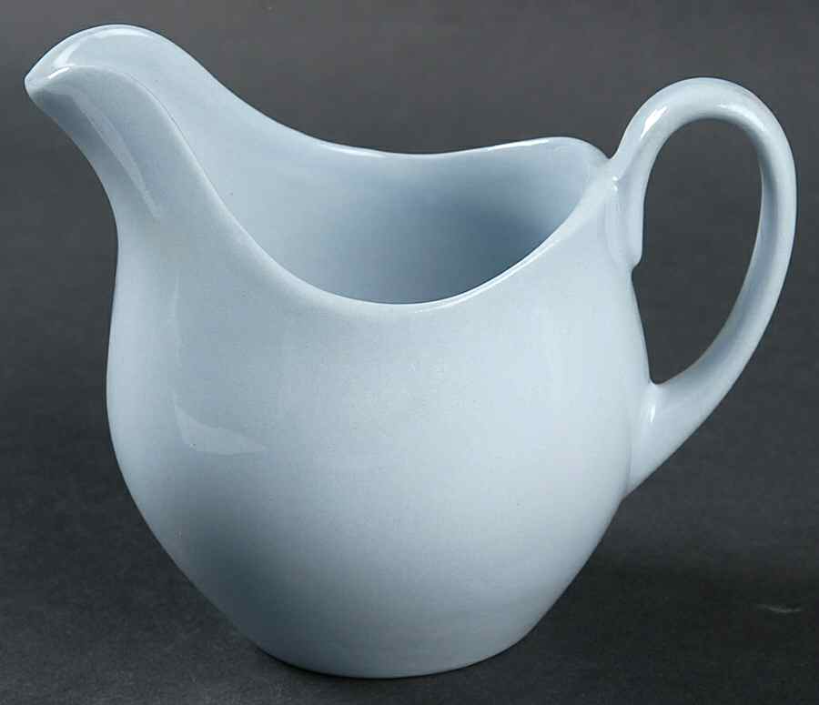 Blue Cloud Creamer by Johnson Brothers-1