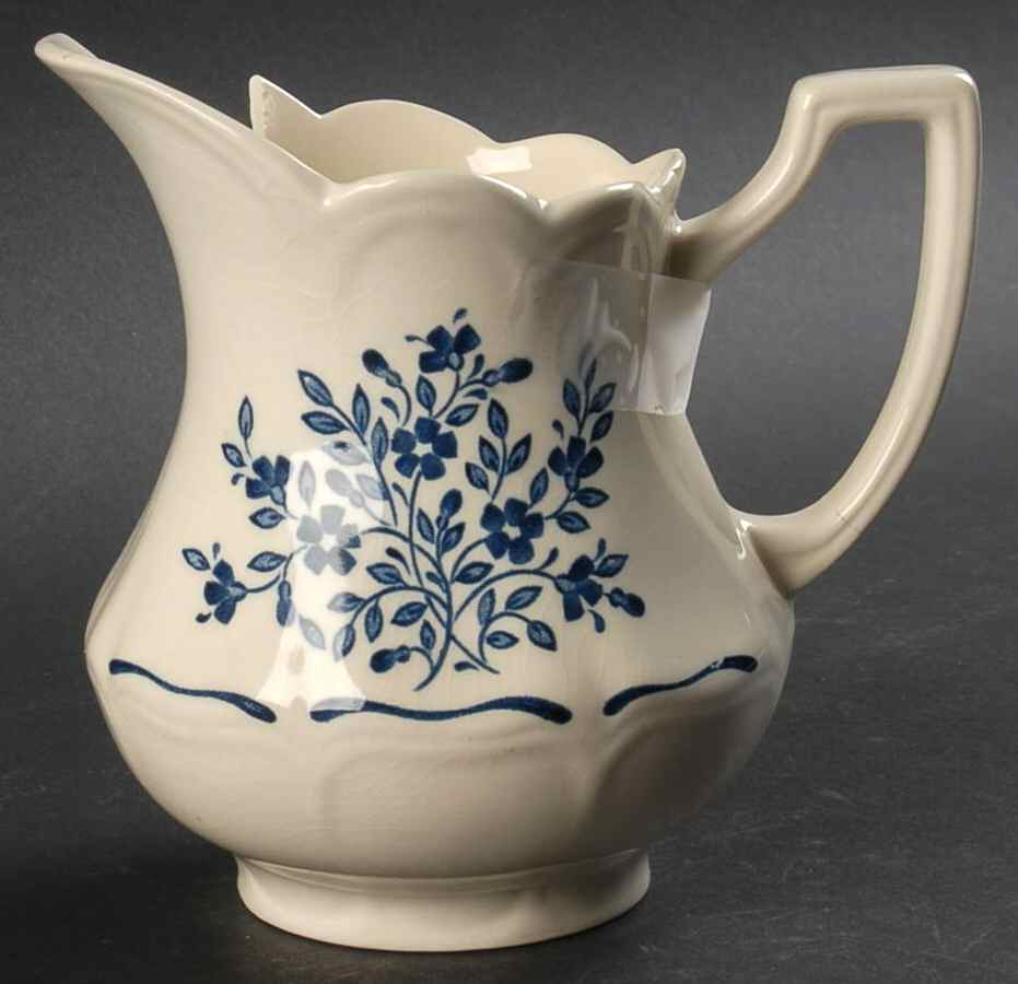 Blue Jardin Creamer by Johnson Brothers-1