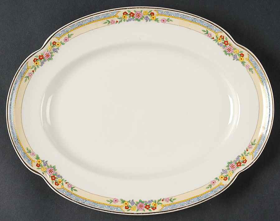 The Cambridge (Scalloped) 10" Oval Serving Platter by Johnson Brothers-1