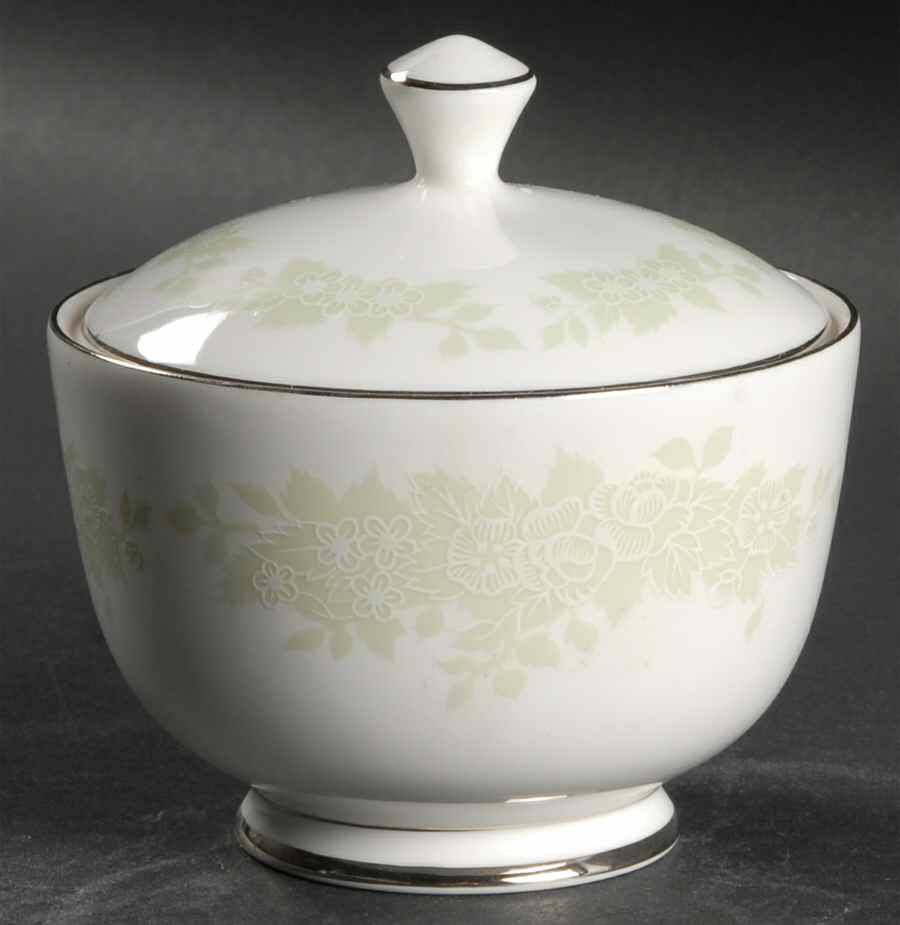 Cameo Sugar Bowl & Lid by Johnson Brothers-1