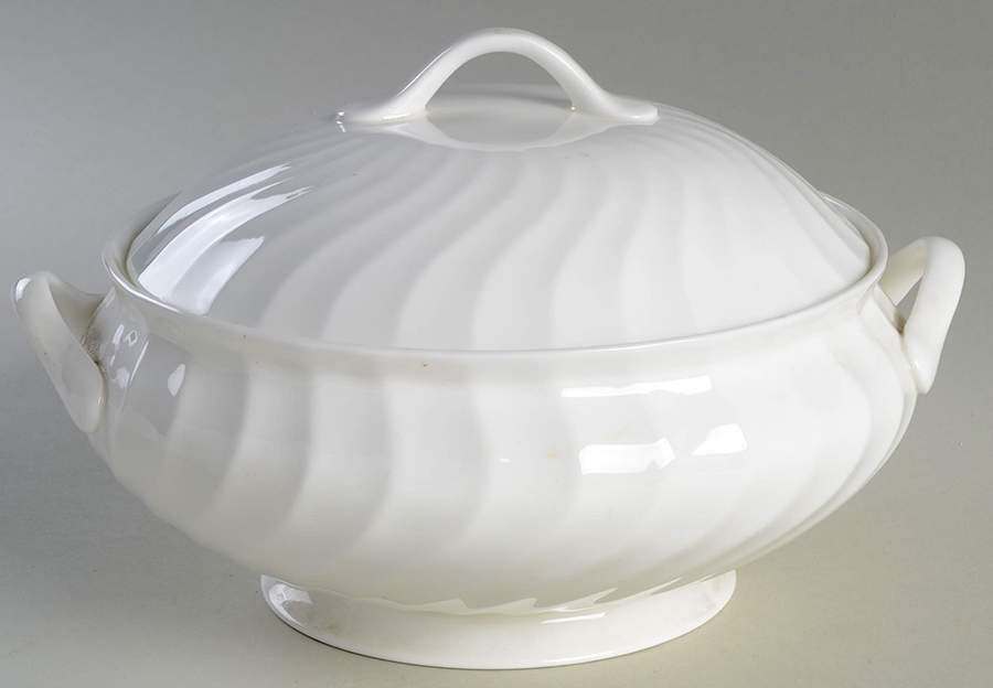 Canterbury (Bone China) Round Covered Vegetable by Johnson Brothers-1