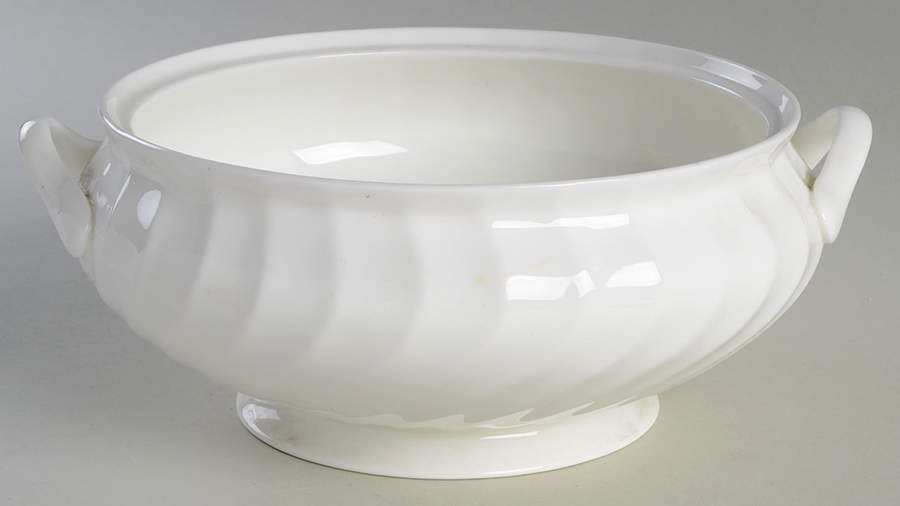Canterbury (Bone China) Round Vegetable No Lid by Johnson Brothers-1