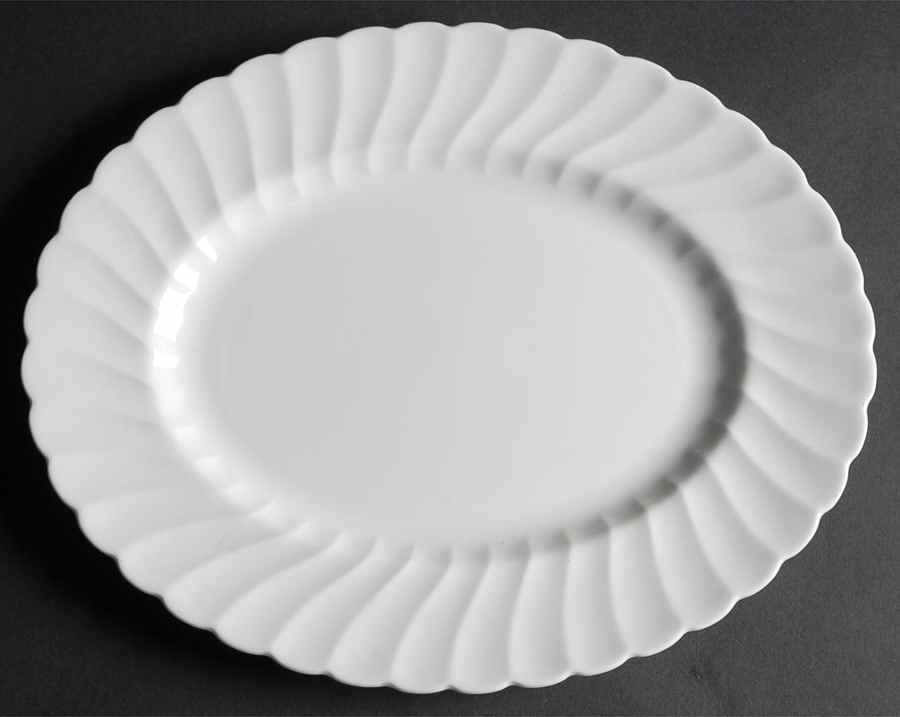 Canterbury (Bone China) 13" Oval Serving Platter by Johnson Brothers-1