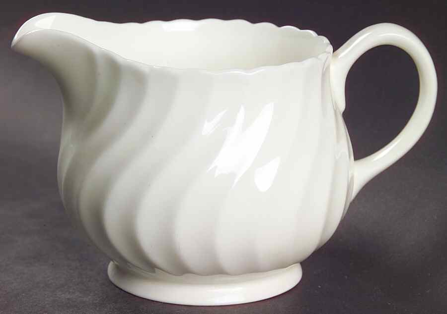 Canterbury (Bone China) Mini Creamer by Johnson Brothers-1
