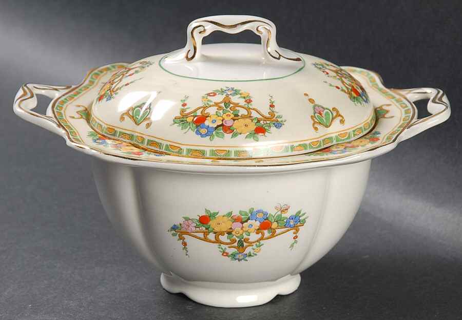 The Cavendish Sugar Bowl & Lid by Johnson Brothers-1