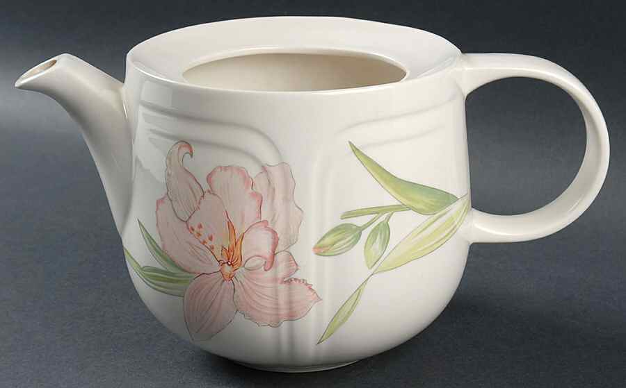 Celebrity Teapot No Lid by Johnson Brothers-1