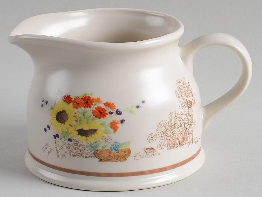 Charleston Garden Creamer by Johnson Brothers-1