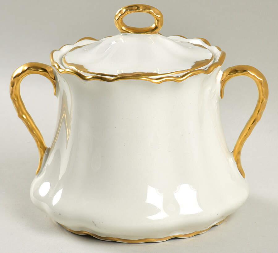 Chantilly Gold Sugar Bowl & Lid by Johnson Brothers-1