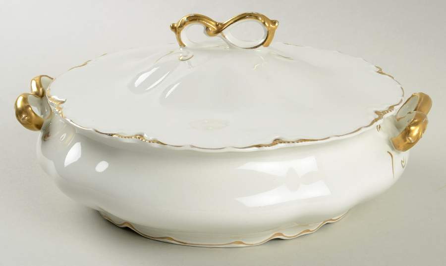 Chantilly Gold Round Covered Vegetable by Johnson Brothers-1