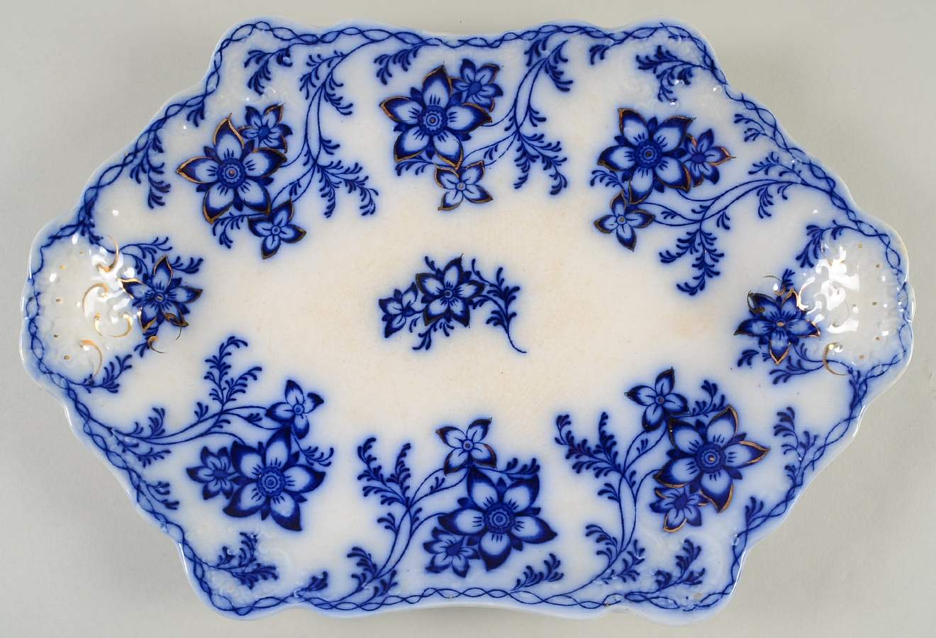 Claremont Flow Blue (Embossed) 14" Oval Serving Platter by Johnson Brothers-1