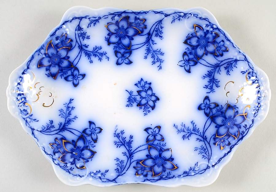 Claremont Flow Blue (Embossed) 10" Oval Serving Platter by Johnson Brothers-1