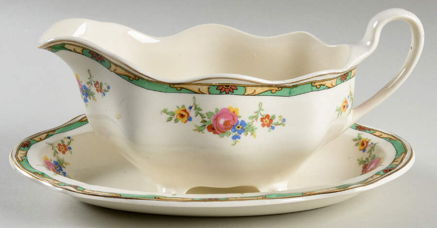 Connaught, The Gravy Boat & Underplate/Relish by Johnson Brothers-1