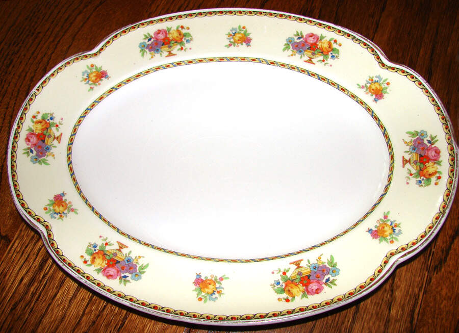 Coronado 14" Oval Serving Platter by Johnson Brothers-1