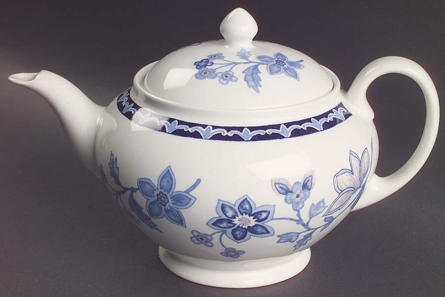 Cornflower Teapot & Lid by Johnson Brothers-1