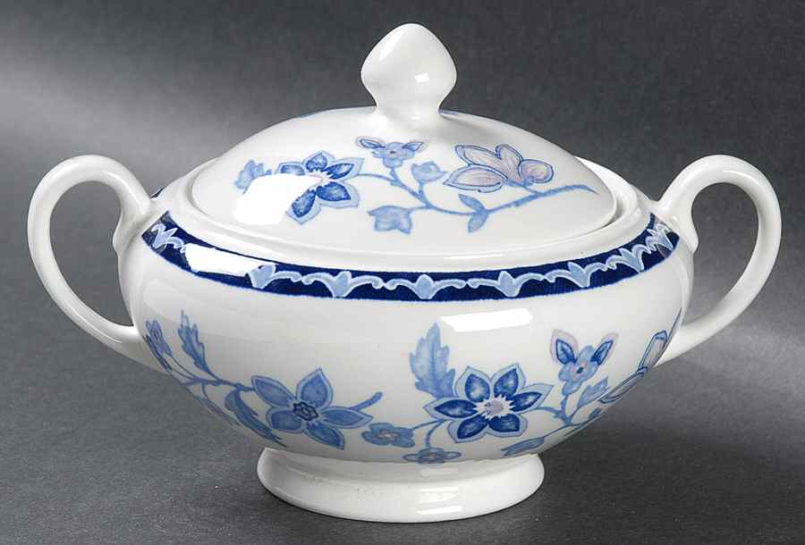 Cornflower Sugar Bowl & Lid by Johnson Brothers-1