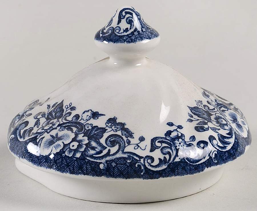 Coaching Scenes Blue Lid for Teapot by Johnson Brothers-1