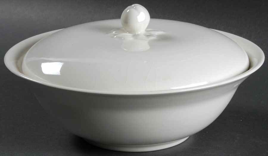 Cottage Round Covered Vegetable by Johnson Brothers-1