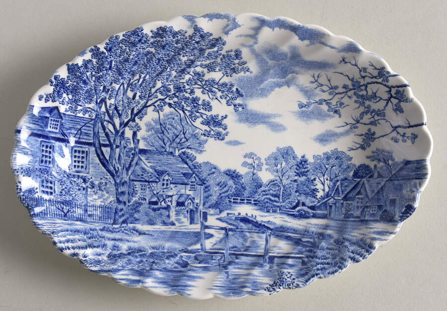 Cotswold Blue Underplate for Gravy Boat by Johnson Brothers-1
