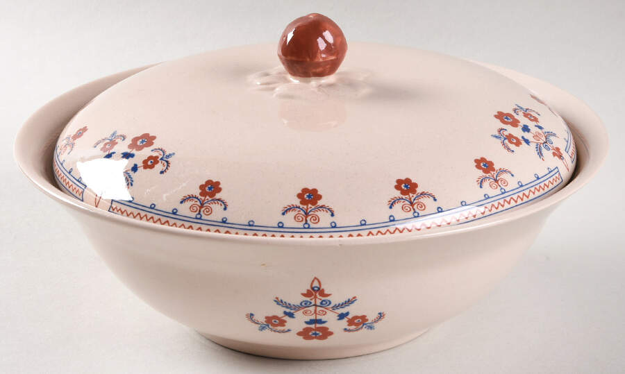 Danube Round Covered Vegetable by Johnson Brothers-1