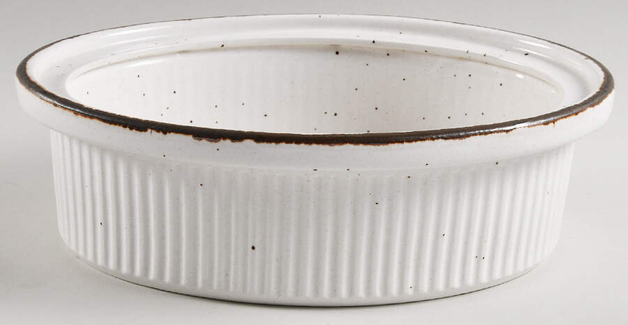 Desert Sand 1.5 Quart Oval Covered Casserole No Lid by Johnson Brothers-1