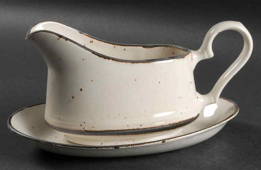 Desert Sand Gravy Boat & Underplate by Johnson Brothers-1