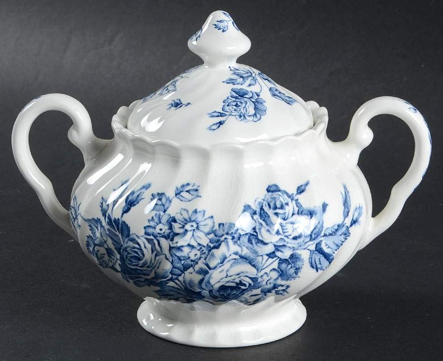 Devon Sprays Blue Sugar Bowl & Lid by Johnson Brothers-1