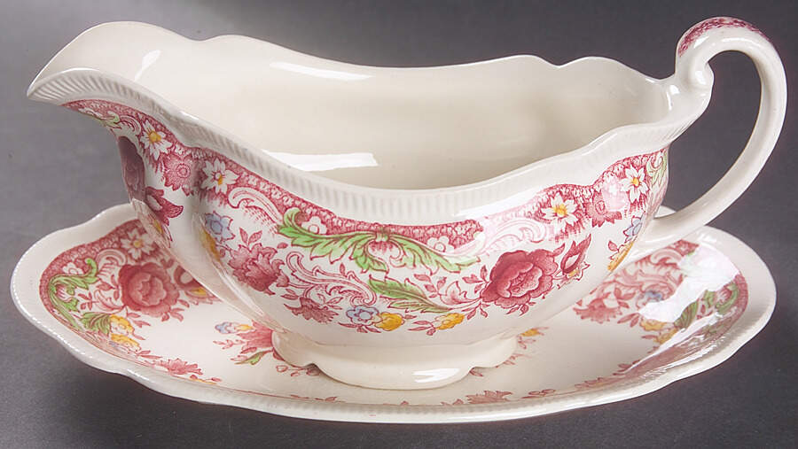 Dorchester Gravy Boat & Underplate/Relish by Johnson Brothers-1