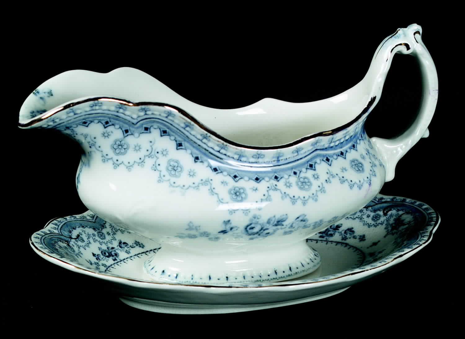 Dorothy (Blue Transfer, Gold Trim) Gravy Boat & Underplate by Johnson Brothers-1