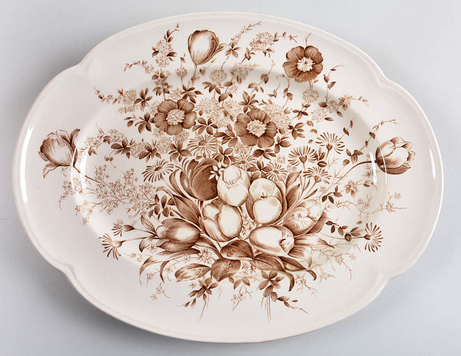 Dover Brown 14" Oval Serving Platter by Johnson Brothers-1
