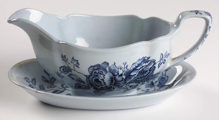 Elizabeth Blue (Blue Background) Gravy Boat & Underplate/Relish by Johnson Brothers-1