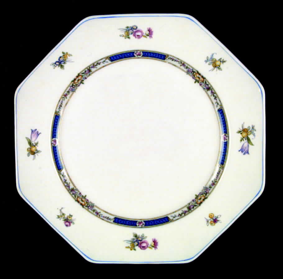 The Ellerton Salad Plate by Johnson Brothers-1