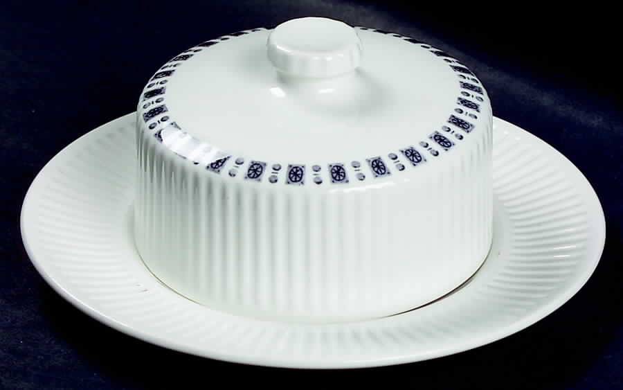 Embassy Mini Round Covered Butter by Johnson Brothers-1