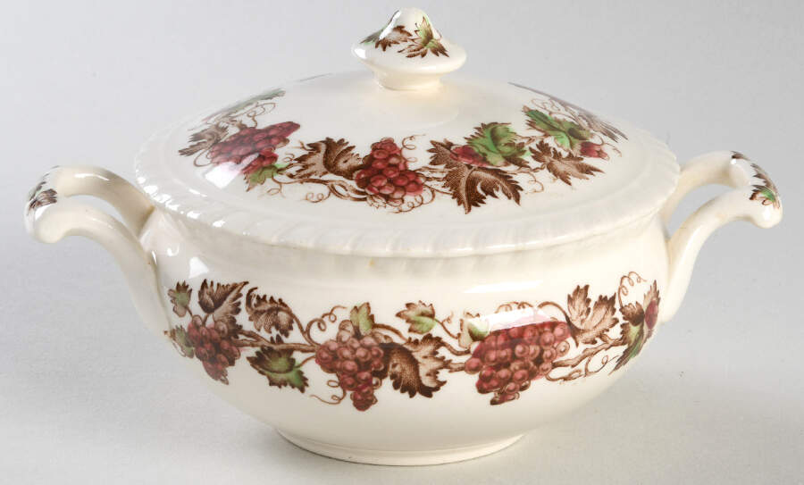 Empire Grape Sugar Bowl & Lid by Johnson Brothers-1