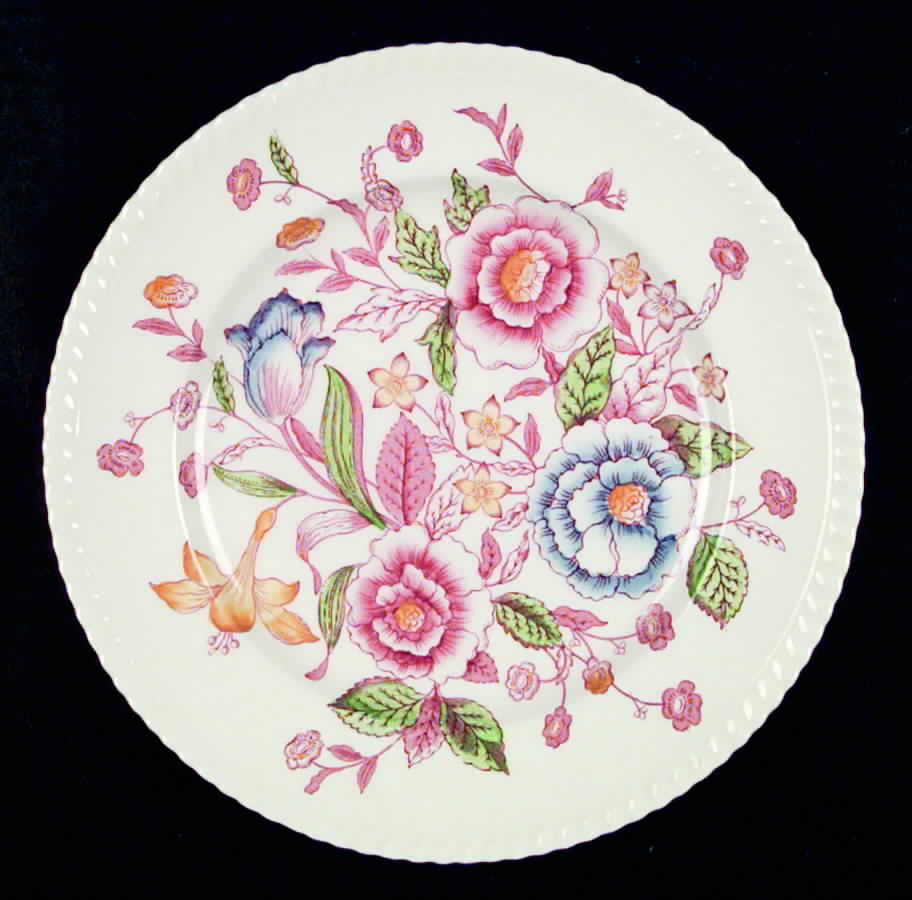 English Bouquet (Old English) Dinner Plate by Johnson Brothers-1