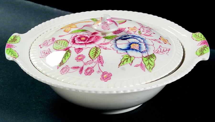 English Bouquet (Old English) Round Covered Vegetable by Johnson Brothers-1